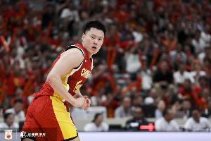 末路狂瀾，中國男籃勇士心：李弘權逆流而上，龐崢麟力挽狂瀾